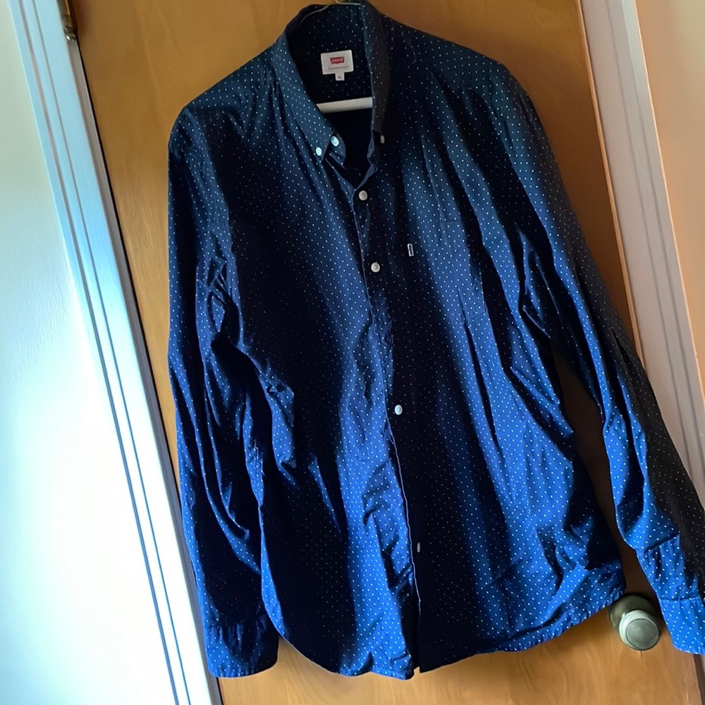 XL Levi’s button down
